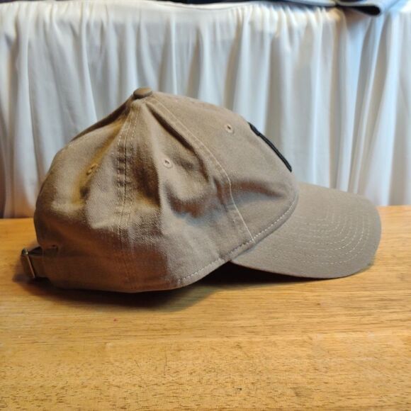 New Era 9Twenty Pittsburgh Pirates Dark Khaki Sliderback Hat - Picture 6 of 9